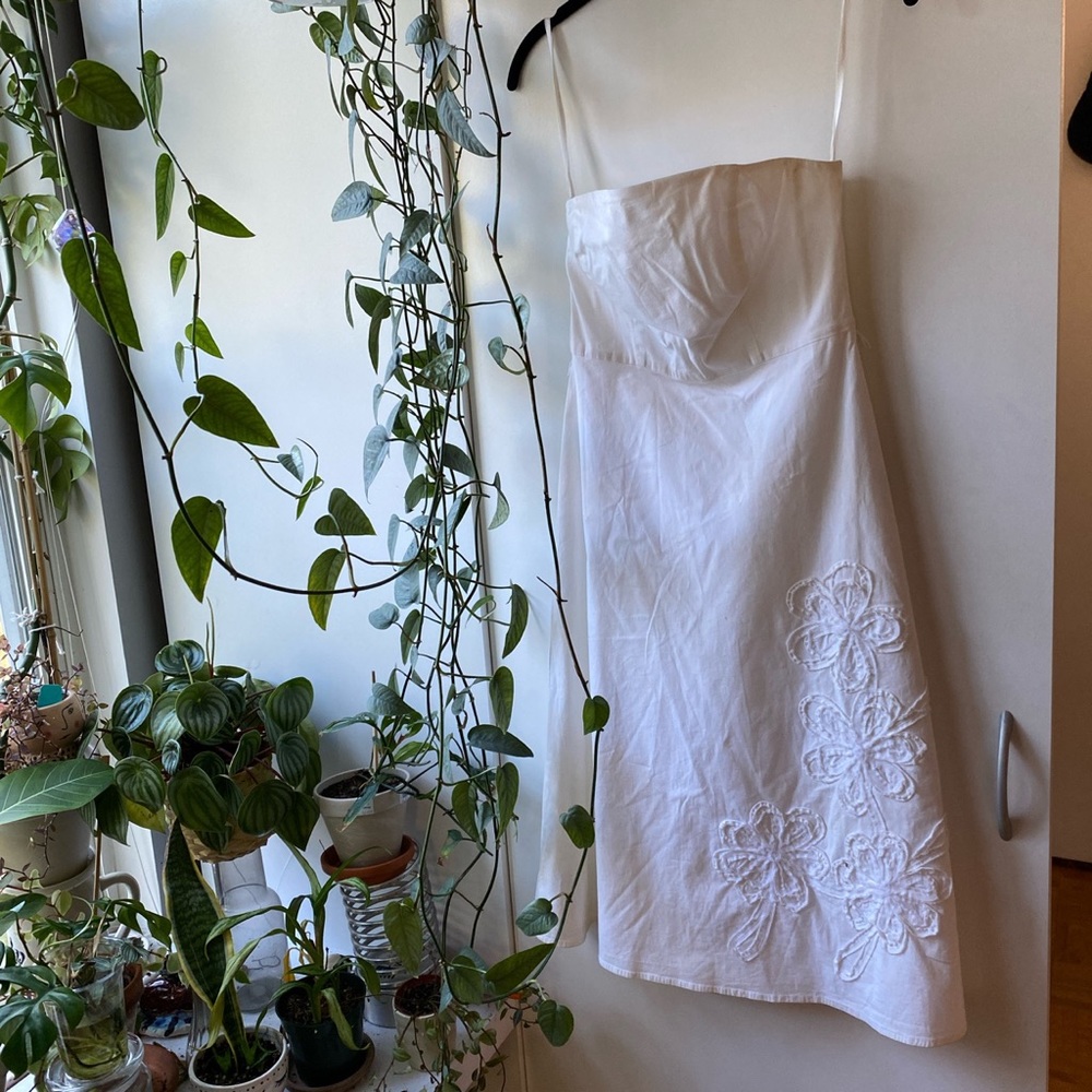 white strapless dress